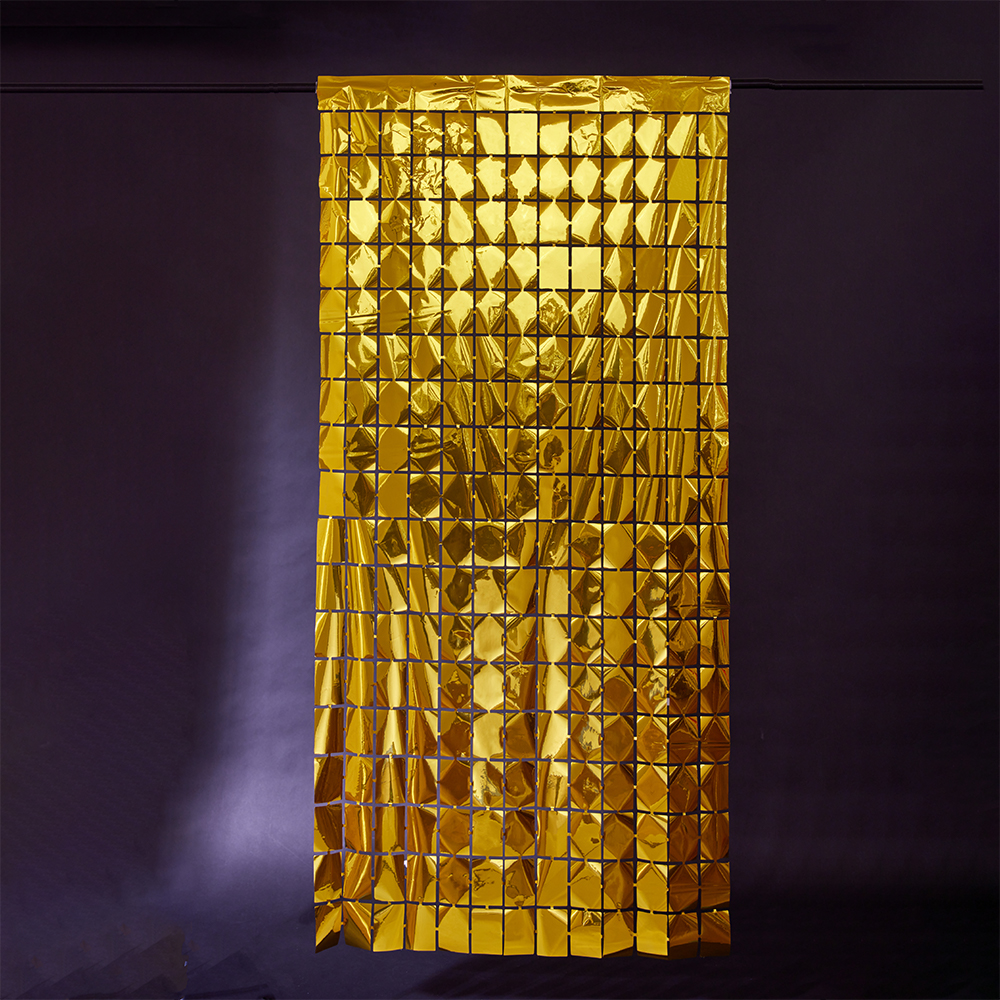 Foil Mirror Backdrop