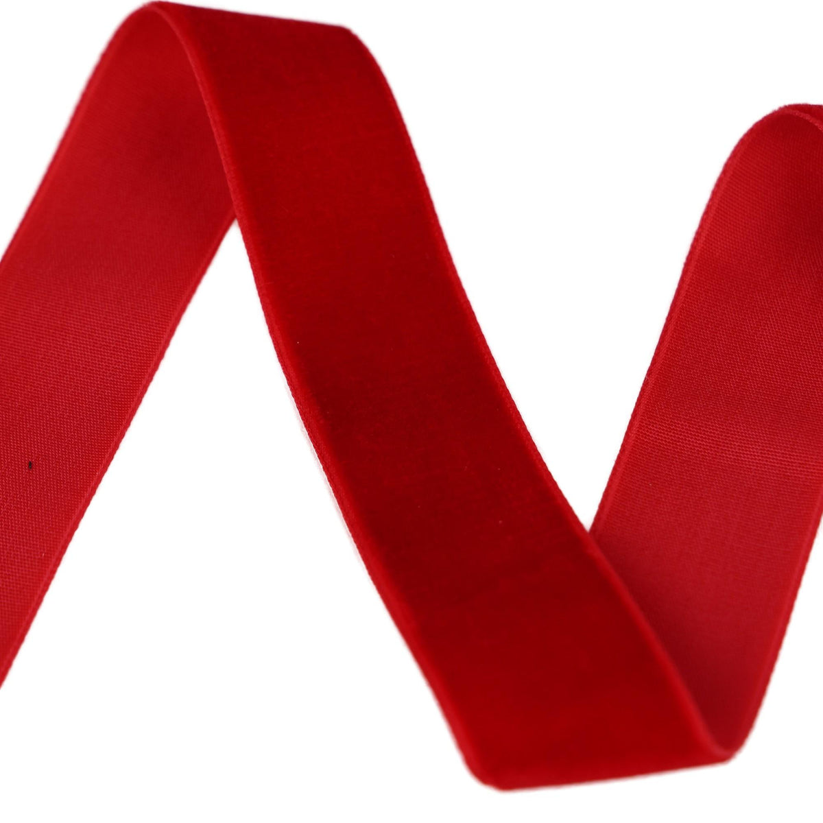 Cinta Velvet
